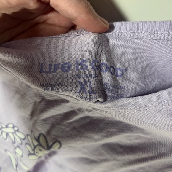 Life Is Good Crusher Lavender Daisy Floral Tank Top extra large XL - Picture 3 of 3